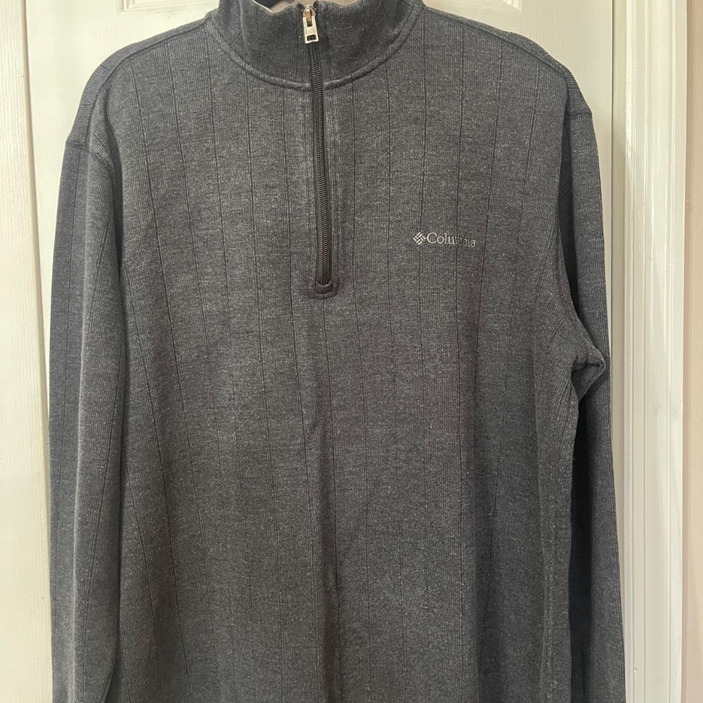 Columbia Men's quartr zipped ribbed pullover sweater dark gey size large